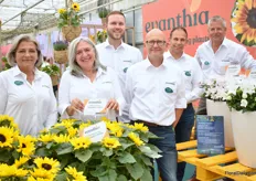 The team of Evanthia welcomed everyone and informed them about the different specializations of the company, namely the breeding of cut flowers, tropical plants and pot and bedding plants.